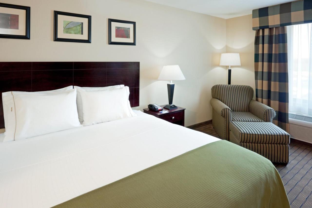 Holiday Inn Express Hotel & Suites Syracuse North Airport Area By Ihg Cicero Exterior photo